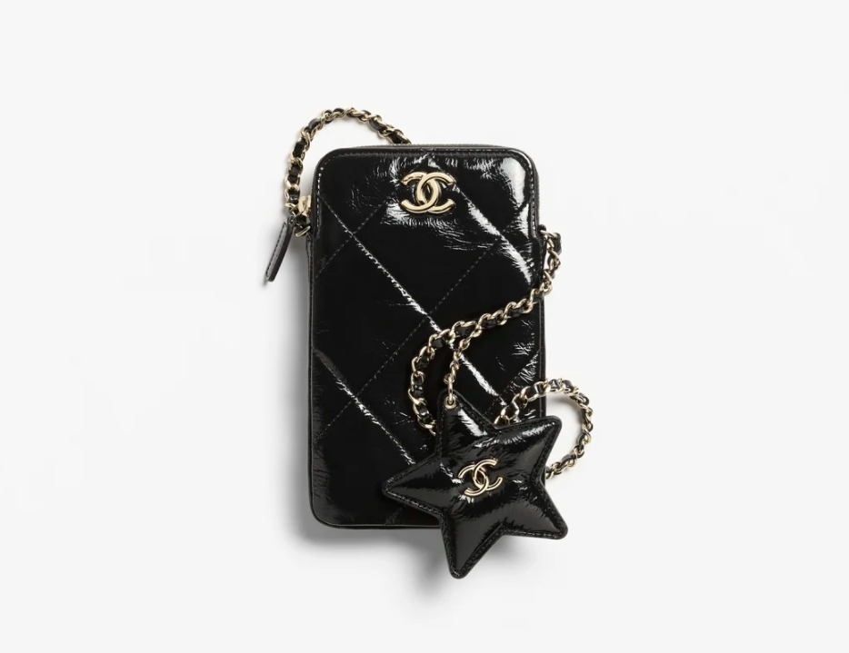 Chain mobile phone case