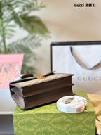 Gucci padlock GG shoulder bag