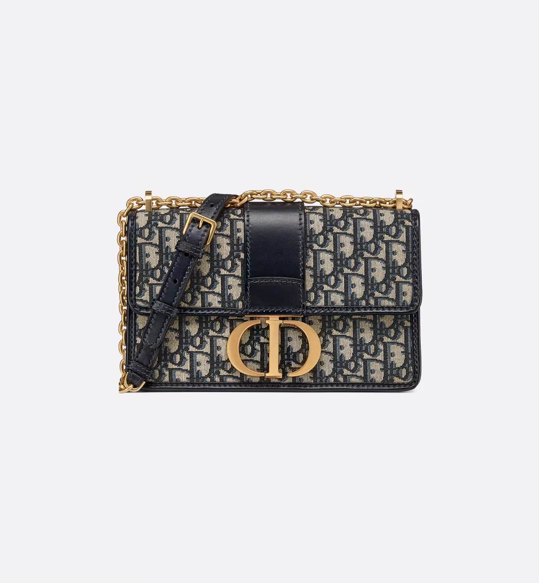 30 Montaigne chain bag