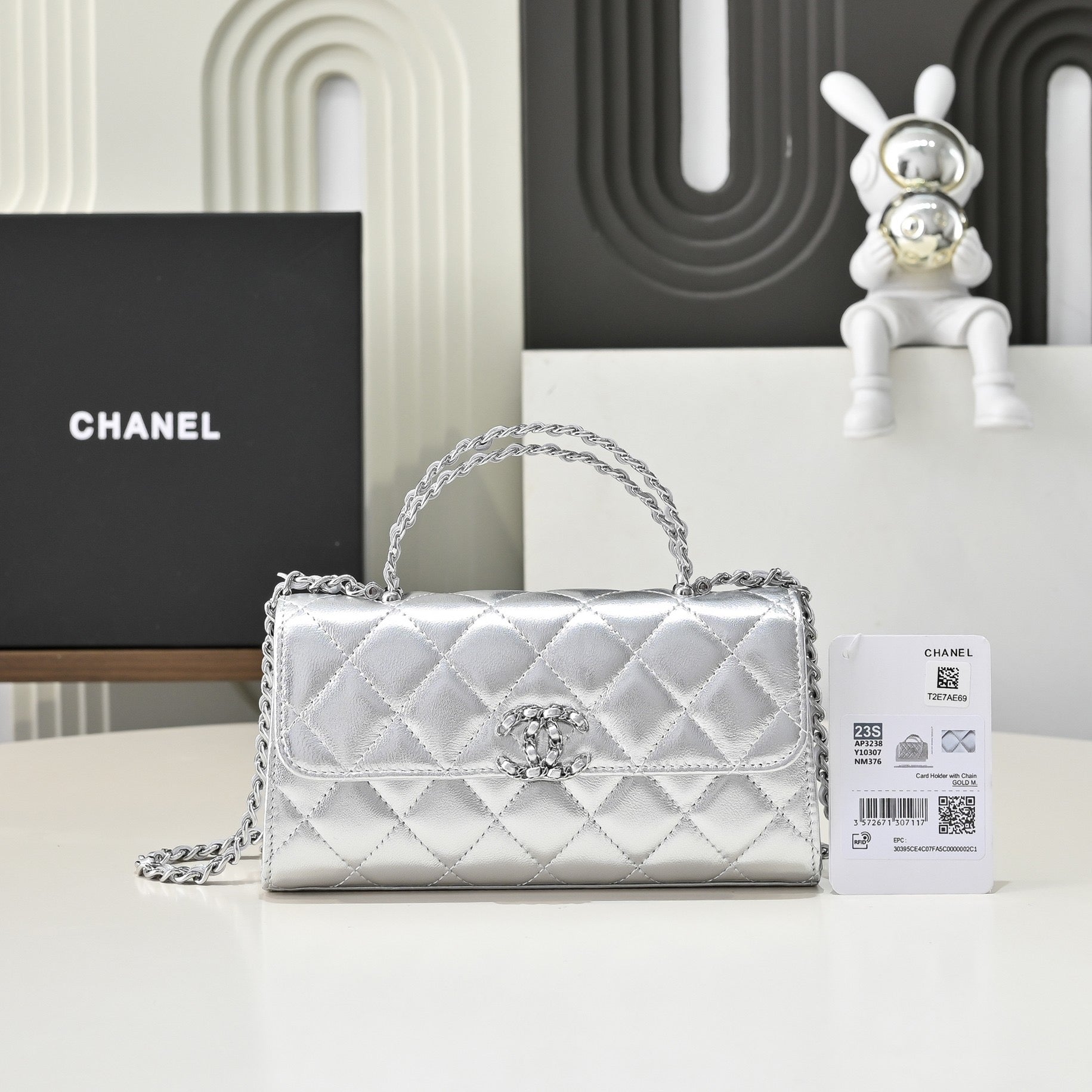 Chane Kelly cross handle bag