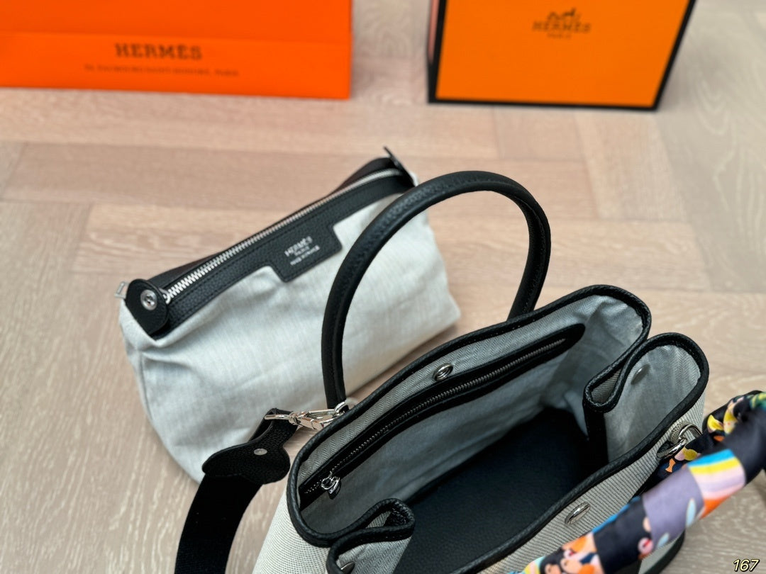 Hermes Garden Tote with Rodeo charm