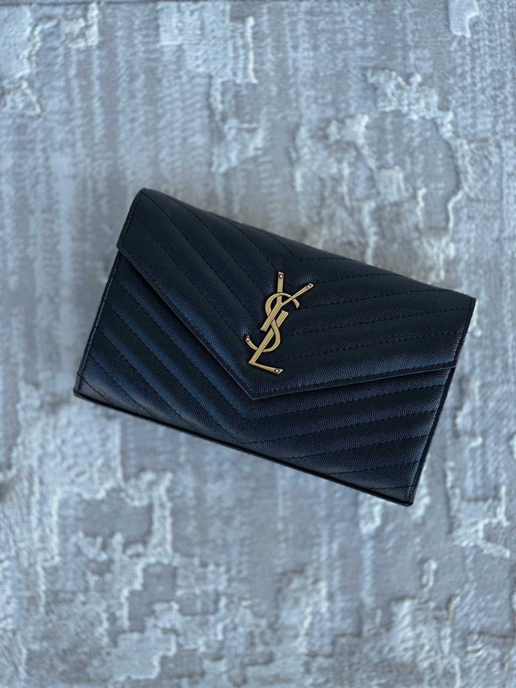 Saint Laurent Cassandre Envelope Chain Wallet – YSL Monogram