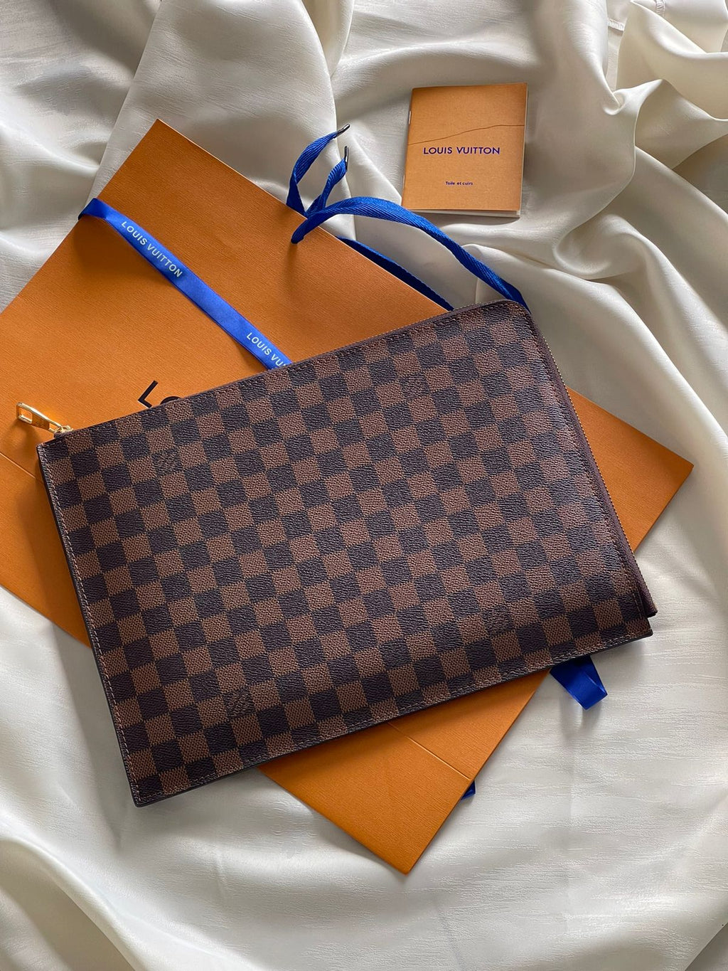 Louis Vuitton Pochette Jour GM Wallet