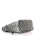 Louis Vuitton Neverfull MM Tote Bag - Signature Canvas
