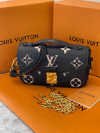 Louis Vuitton Pochette Métis Handbag