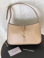 Saint Laurent Le 5 à 7 Hobo Bag